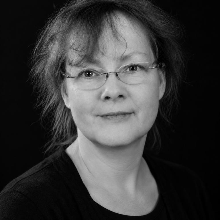 Prof. Angela Kern