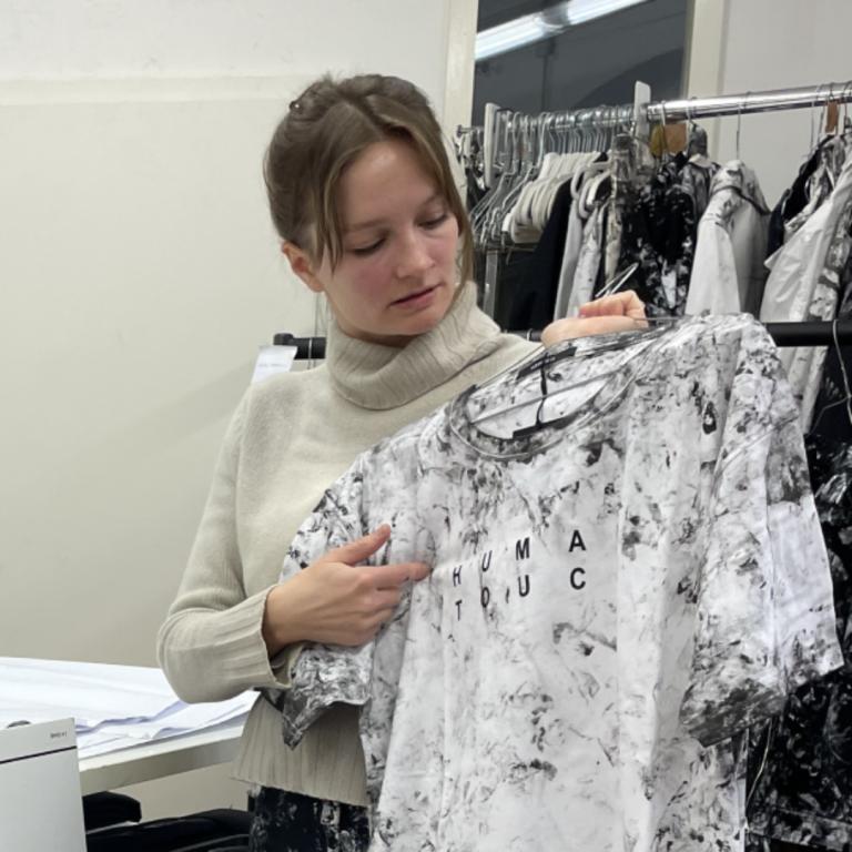 Fashion Management Studierende zu Besuch bei Berliner Modemarke HUMAN TOUCH