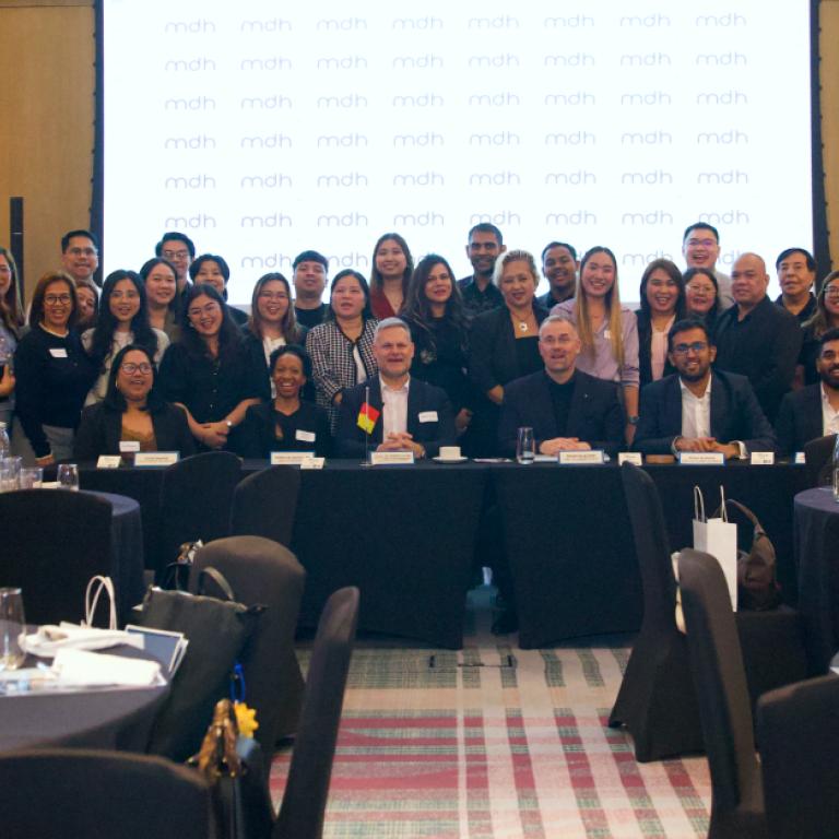 Von Berlin nach Manila: mdh weltweit vernetzt