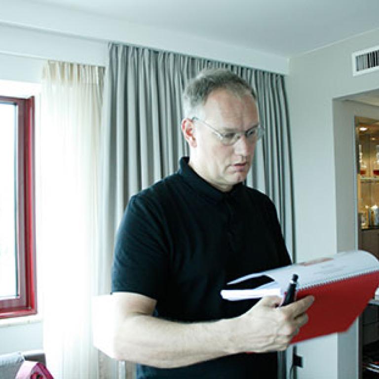 Prof. Dr. Christian Schicha ist in das Ethikkommitee der Jury für das Produkt des Jahres 2013 aufgenommen worden. 