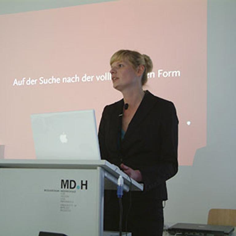 Erste Professorin an der Mediadesign Hochschule in München