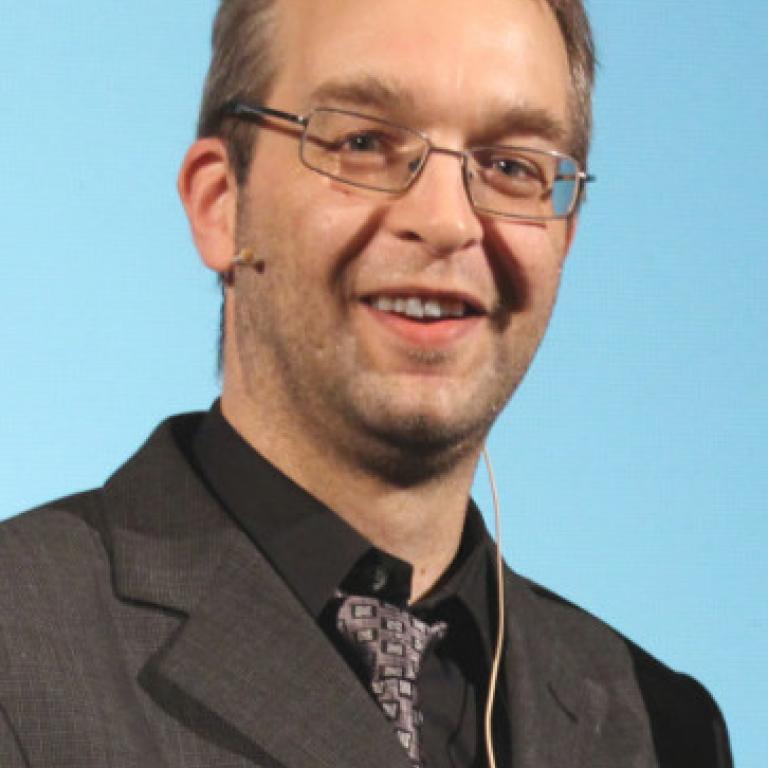 Die Mediadesignhochschule München begrüßt Henning Janssen in seiner neuen Tätigkeit als Professor für Game Art 