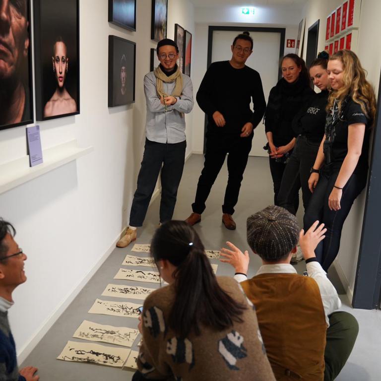 Workshop der chinesischen Kalligrafie mit Meister-Wenming Chen an der MD.H Berlin